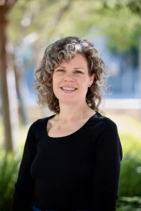 Carolyn Smith Hughes